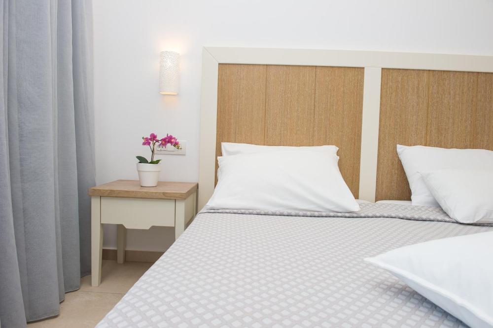 Deluxe Double Room with Whirlpool interior